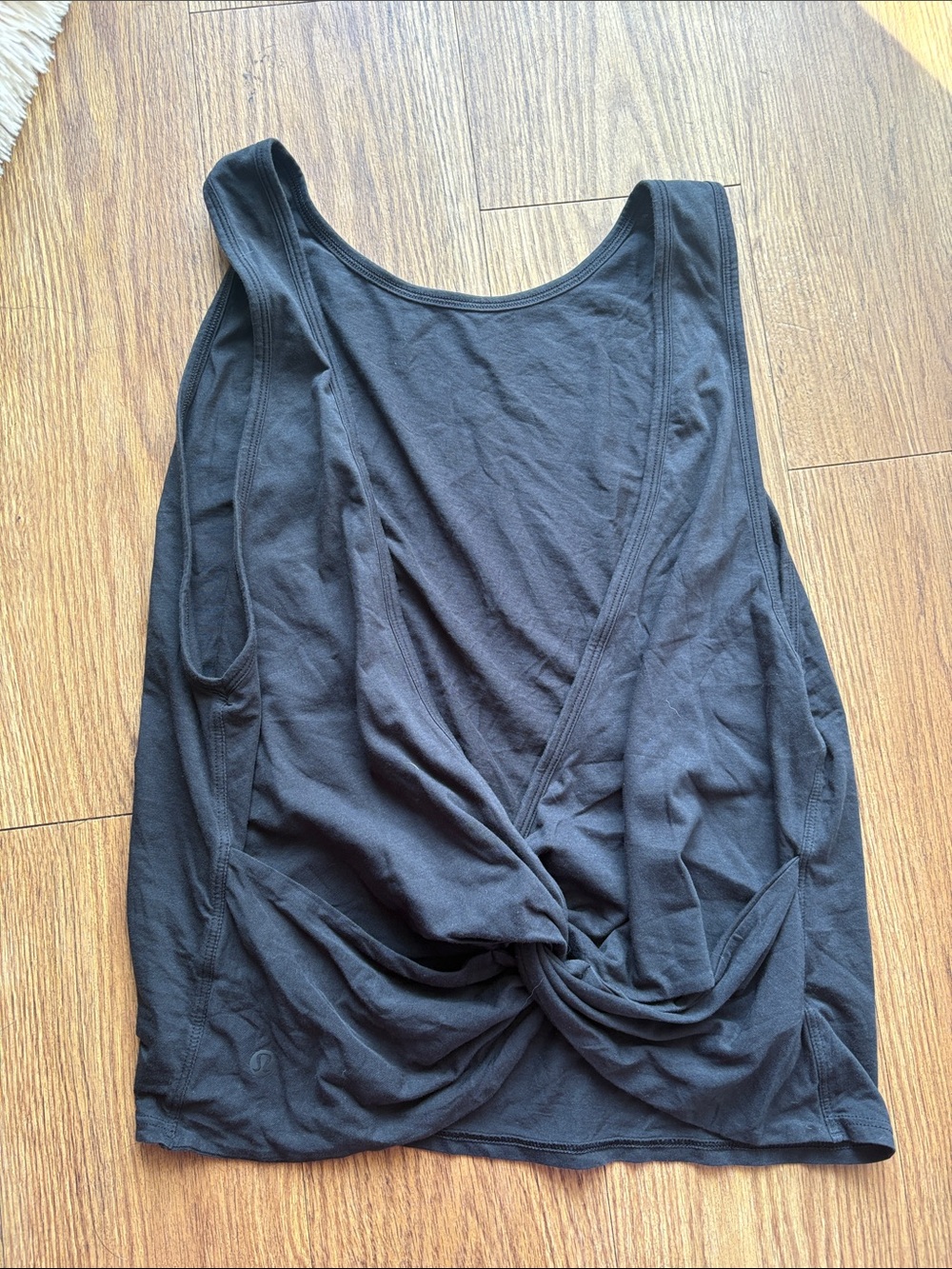 Black Twist-back Women's Tank Top